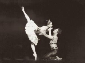 294593_2186644940365_268749317_n